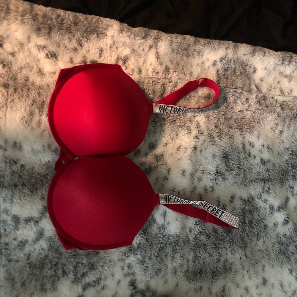 Victoria sparkly strap sexy bra